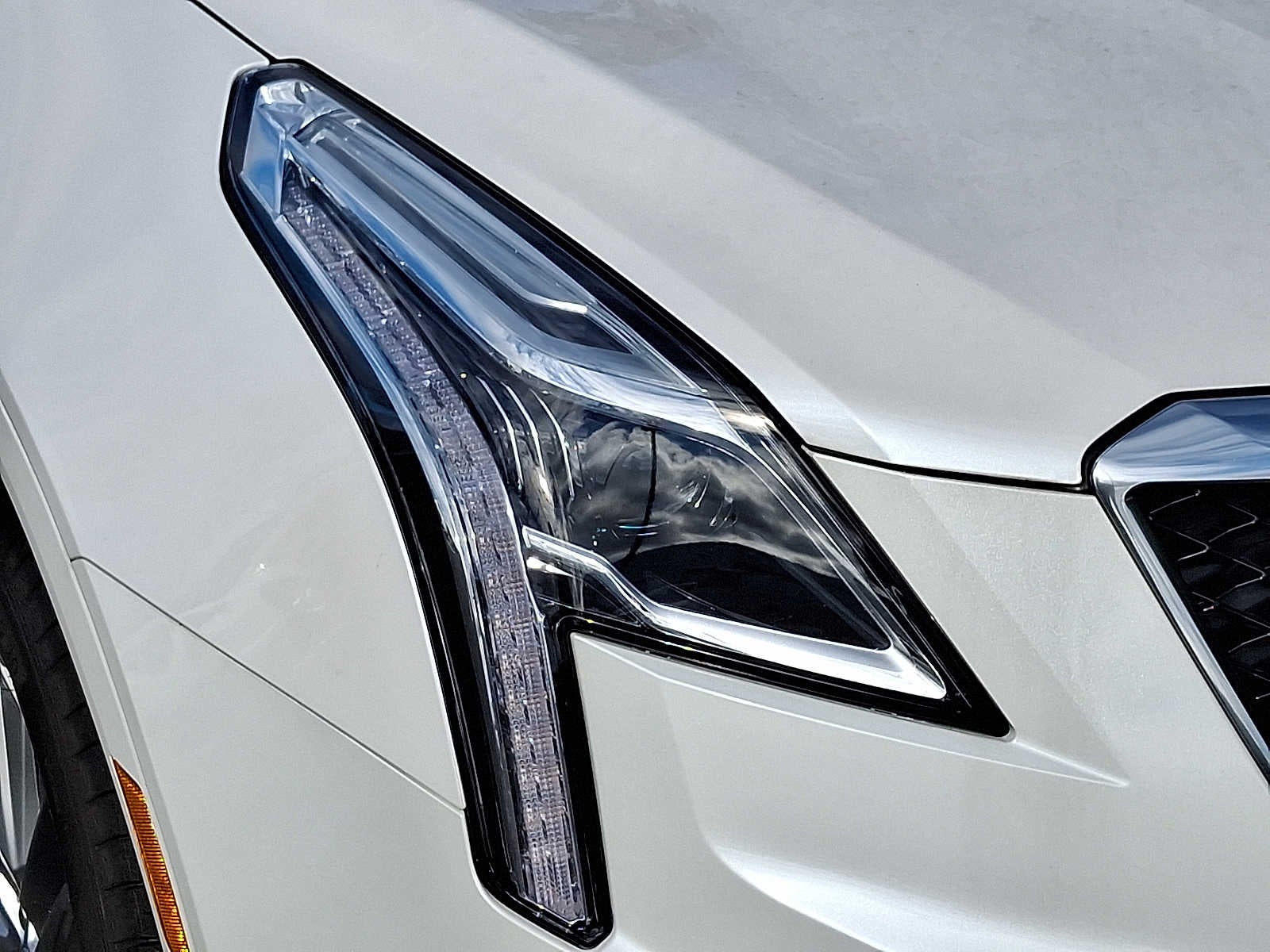 2025 Cadillac XT5 AWD 4dr Sport