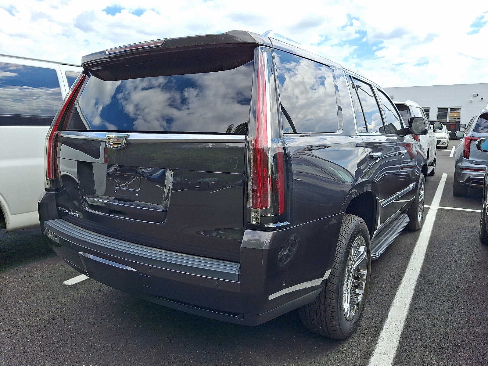 2017 Cadillac Escalade 4WD 4dr