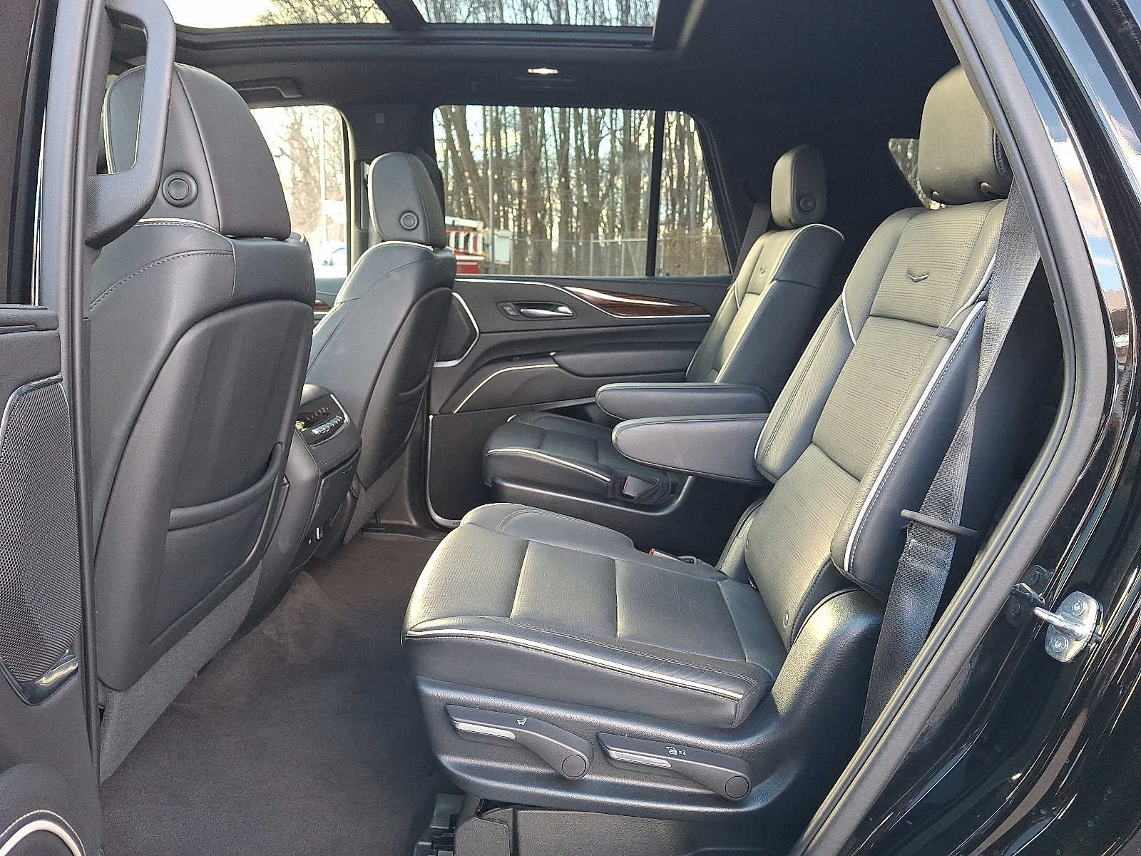 2023 Cadillac Escalade 4WD 4dr Premium Luxury