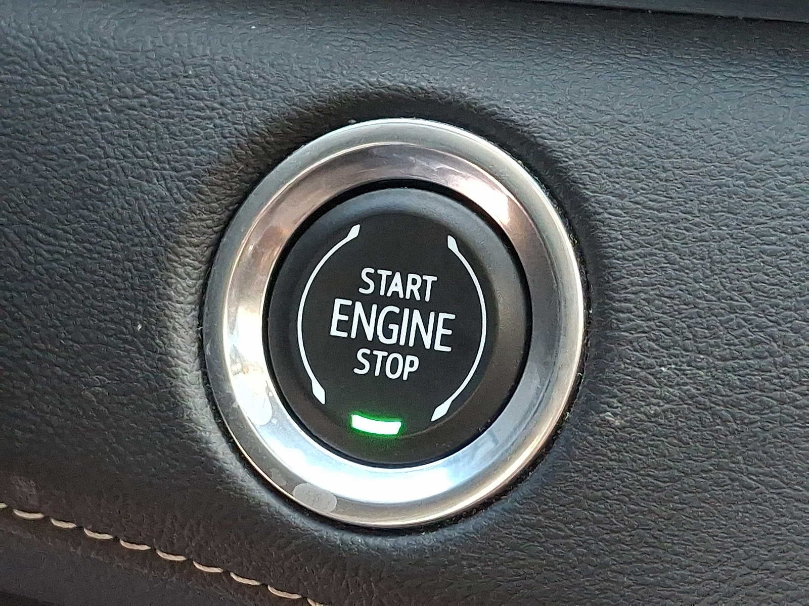 2023 Cadillac Escalade 4WD 4dr Premium Luxury