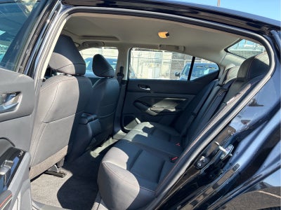 2024 Nissan Altima 2.5 SR Sedan