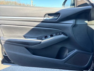 2024 Nissan Altima 2.5 SR Sedan