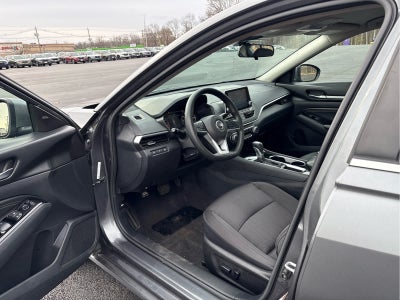 2021 Nissan Altima 2.5 SV Sedan