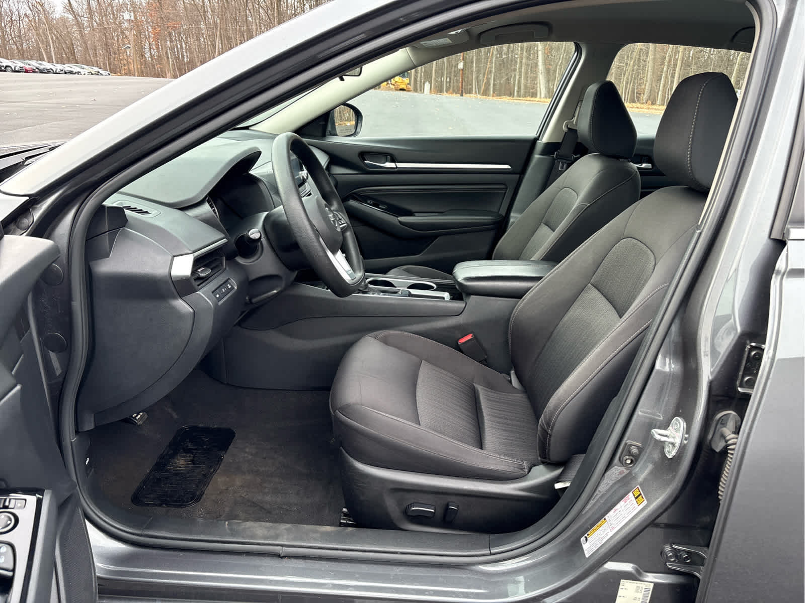 2021 Nissan Altima 2.5 SV Sedan