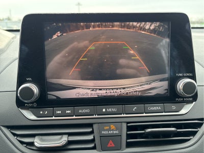 2021 Nissan Altima 2.5 SV Sedan