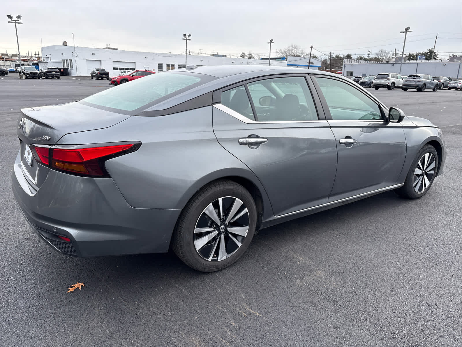2021 Nissan Altima 2.5 SV Sedan