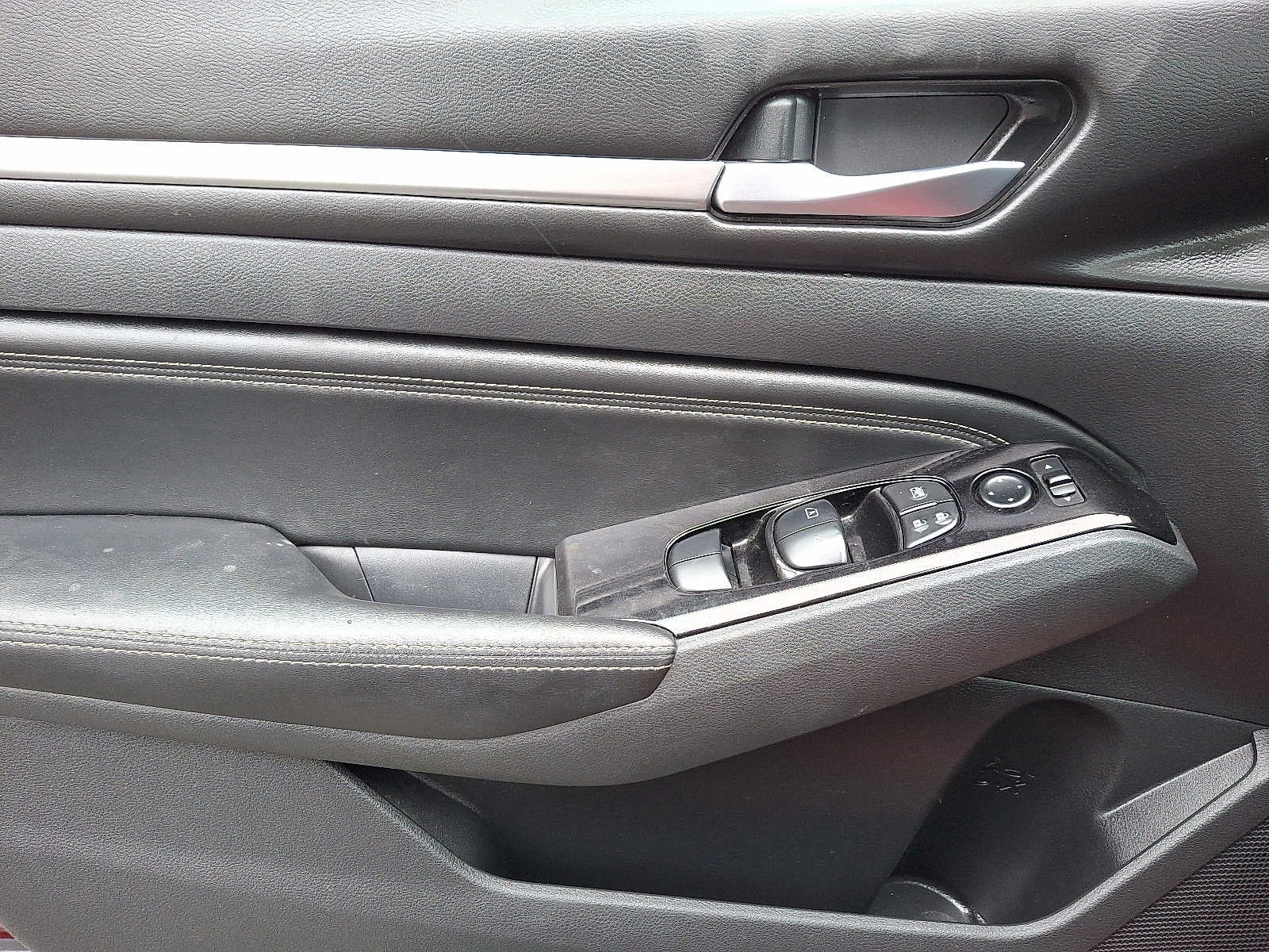 2020 Nissan Altima 2.5 SV AWD Sedan