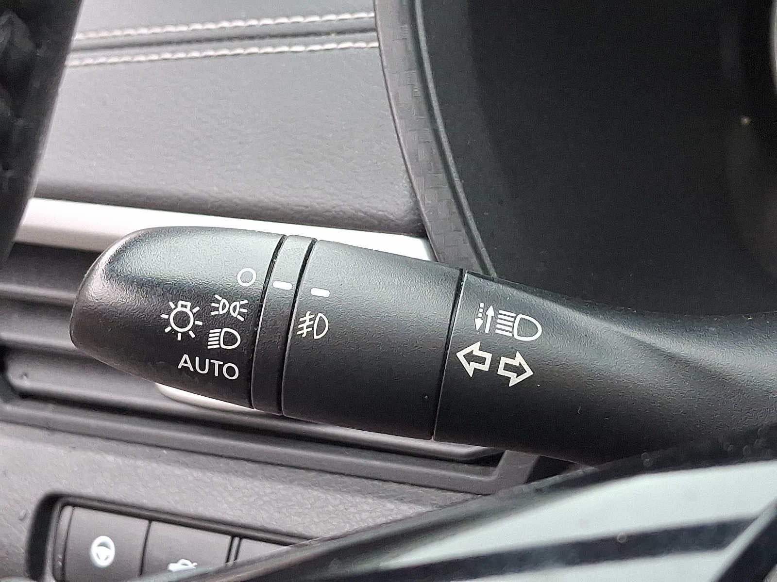 2020 Nissan Altima 2.5 SV AWD Sedan