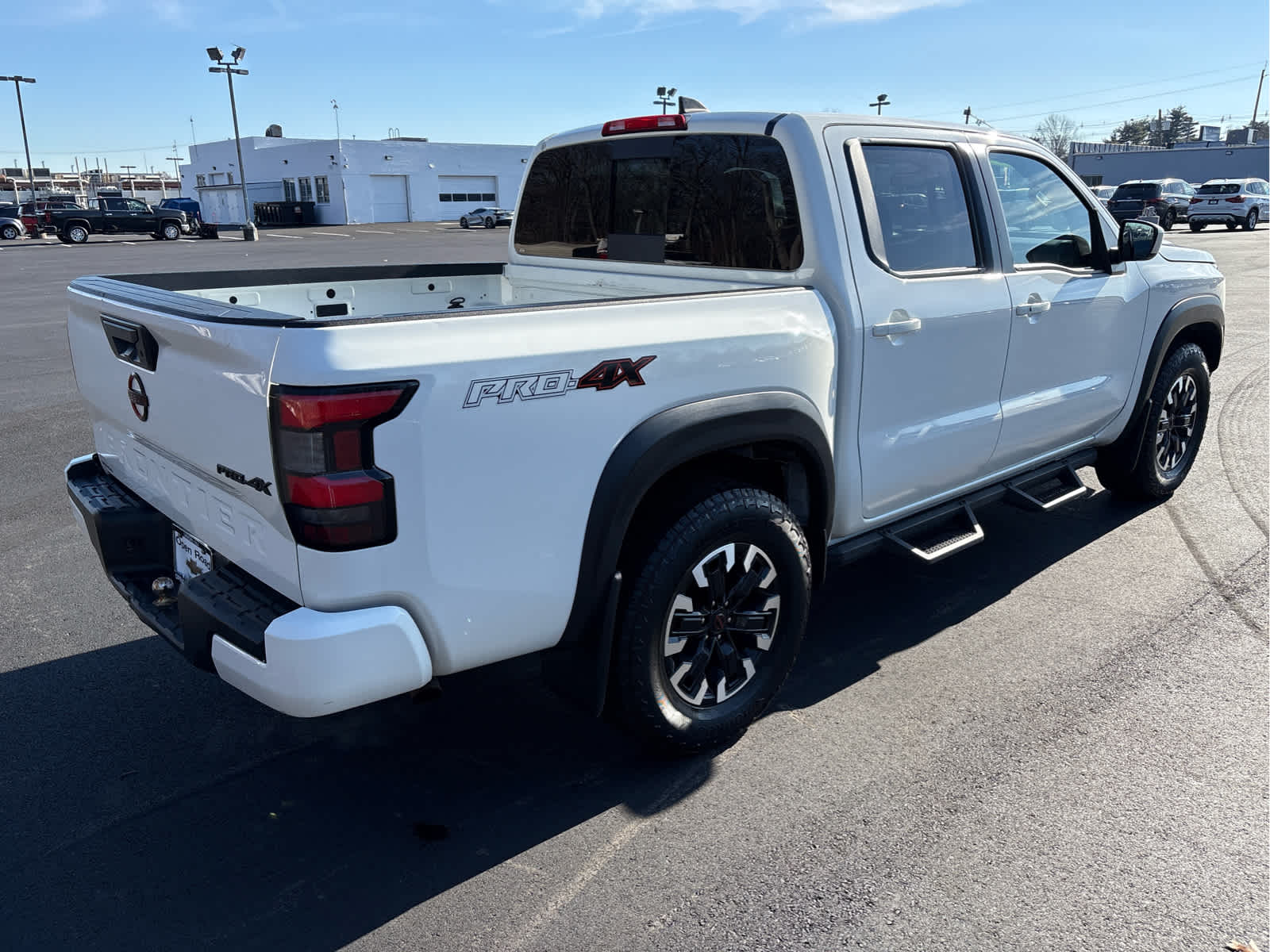 2024 Nissan Frontier Crew Cab 4x4 PRO-4X
