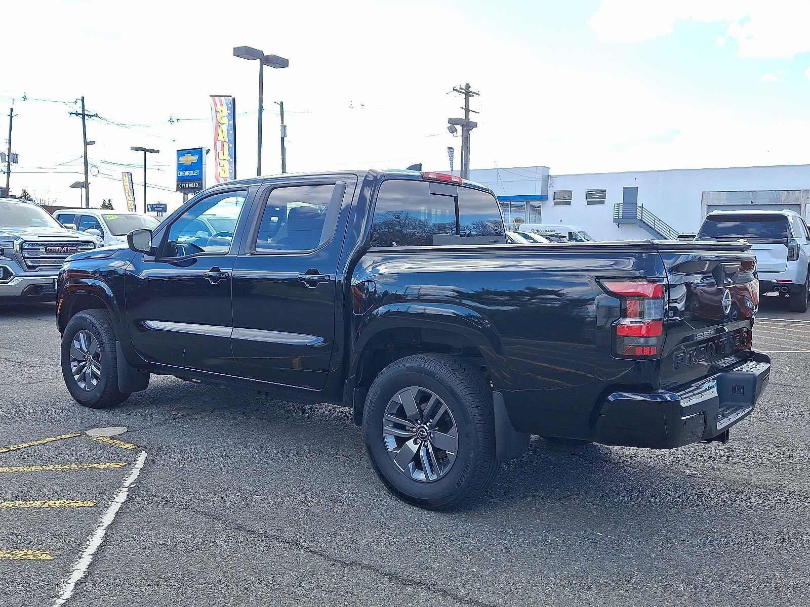 2025 Nissan Frontier Crew Cab 4x4 SV