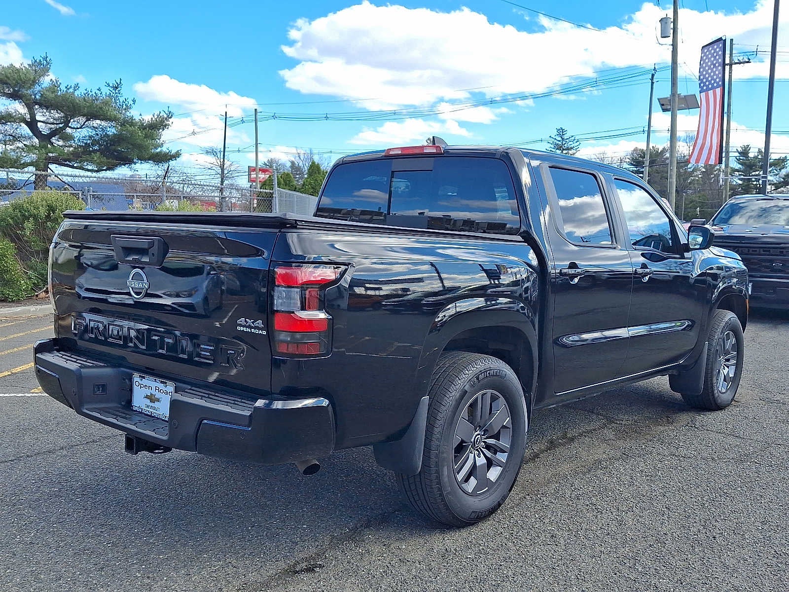 2025 Nissan Frontier Crew Cab 4x4 SV