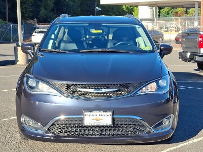 2019 Chrysler Pacifica Touring L FWD