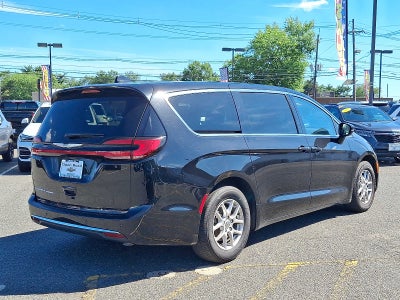 2024 Chrysler Pacifica Touring L FWD