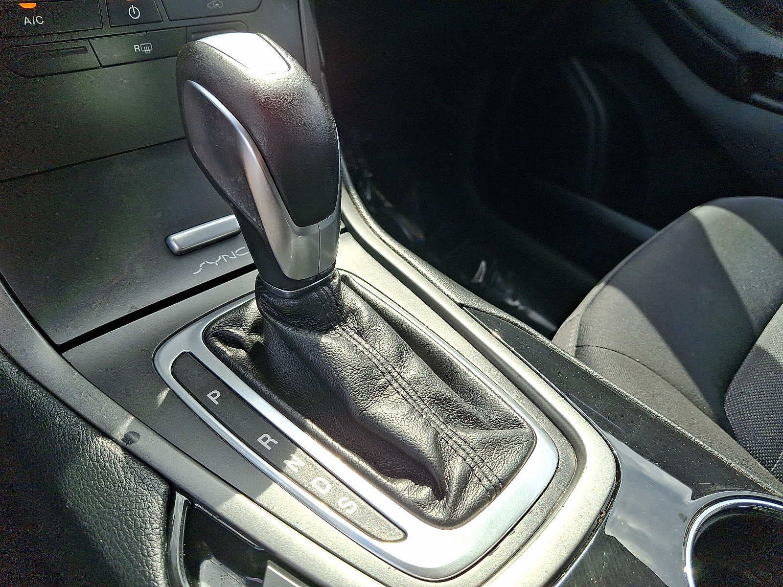 2015 Ford Edge 4dr SE AWD