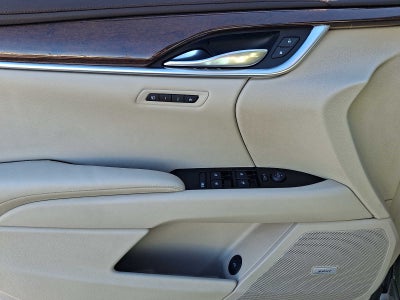 2014 Cadillac XTS 4dr Sdn Luxury FWD