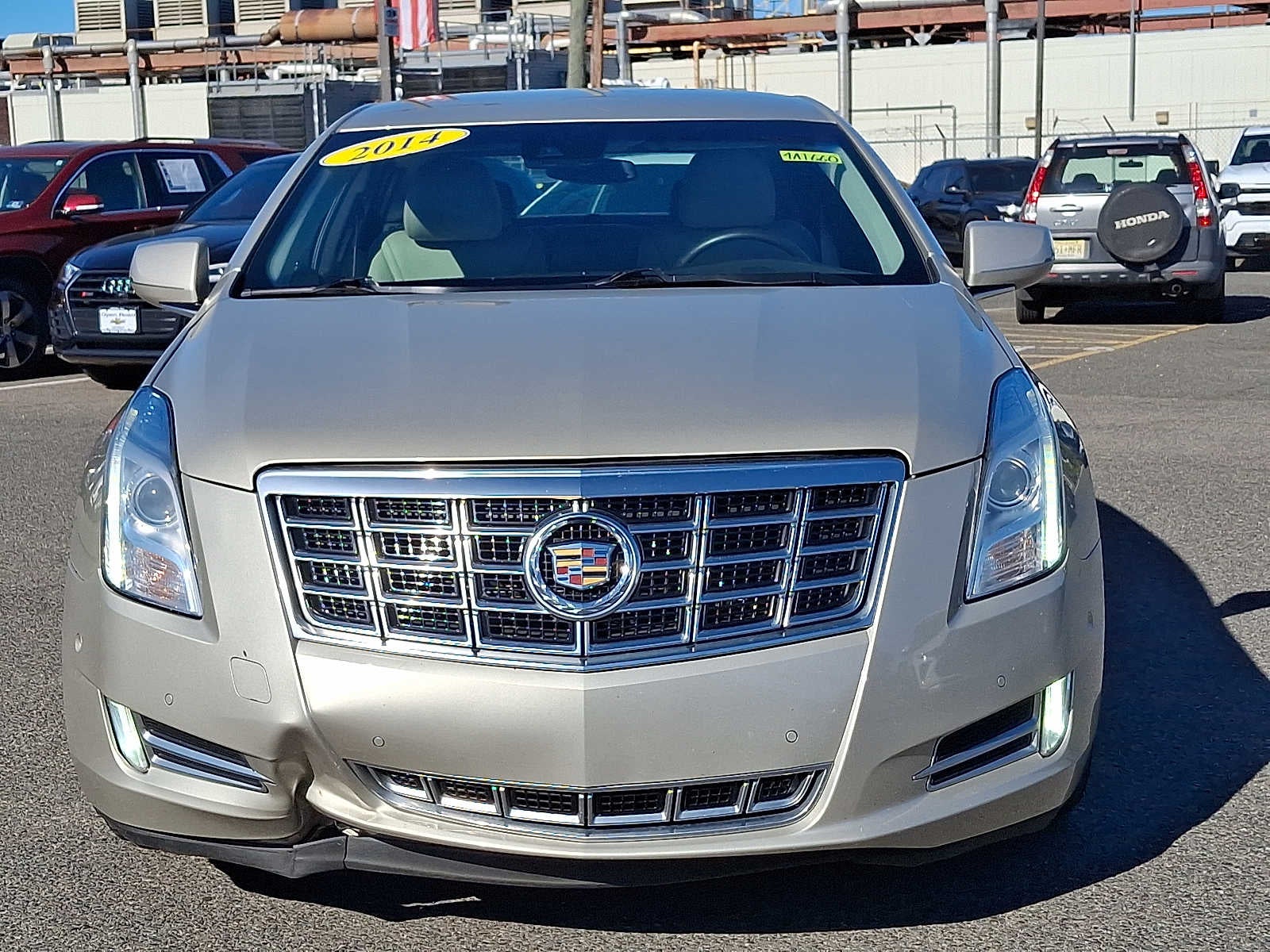 2014 Cadillac XTS 4dr Sdn Luxury FWD