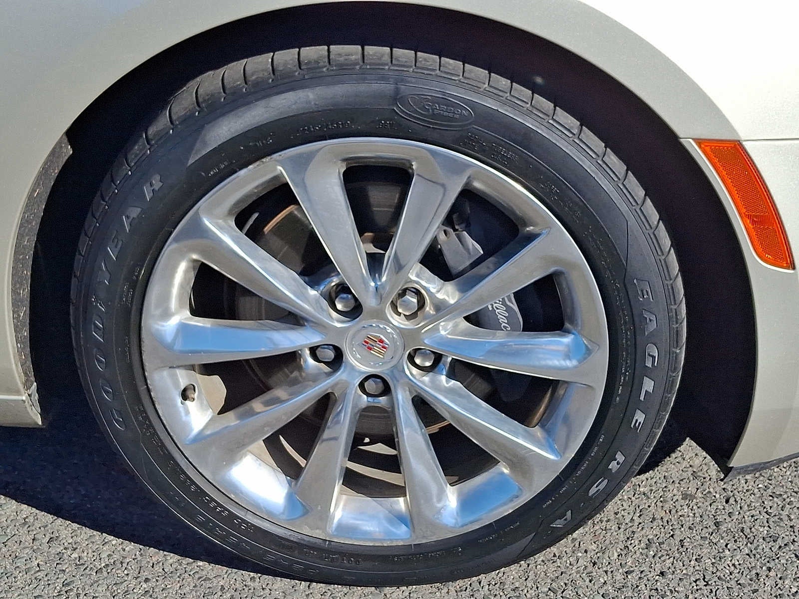 2014 Cadillac XTS 4dr Sdn Luxury FWD