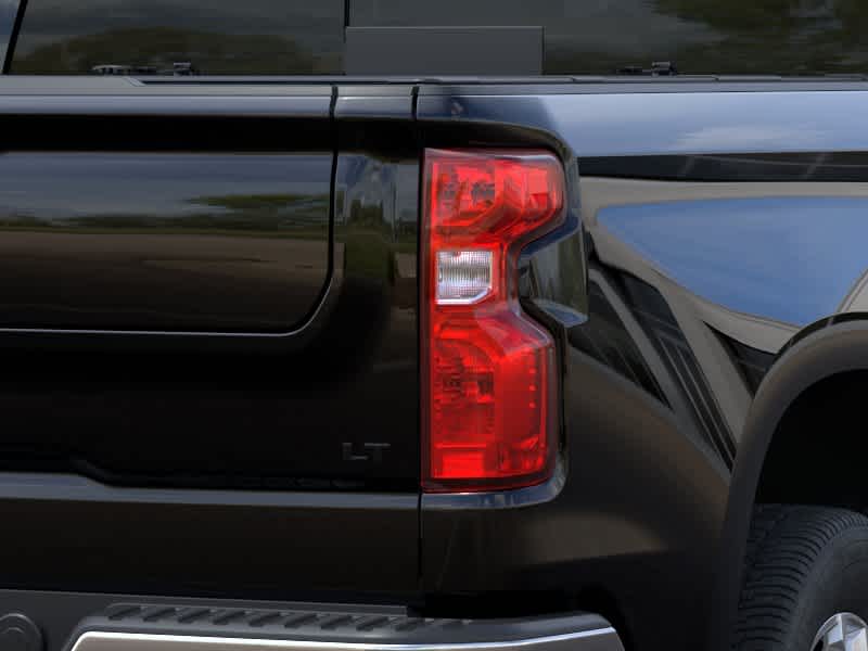 2026 Chevrolet Silverado 1500 4WD Crew Cab 147 LT w/1LT