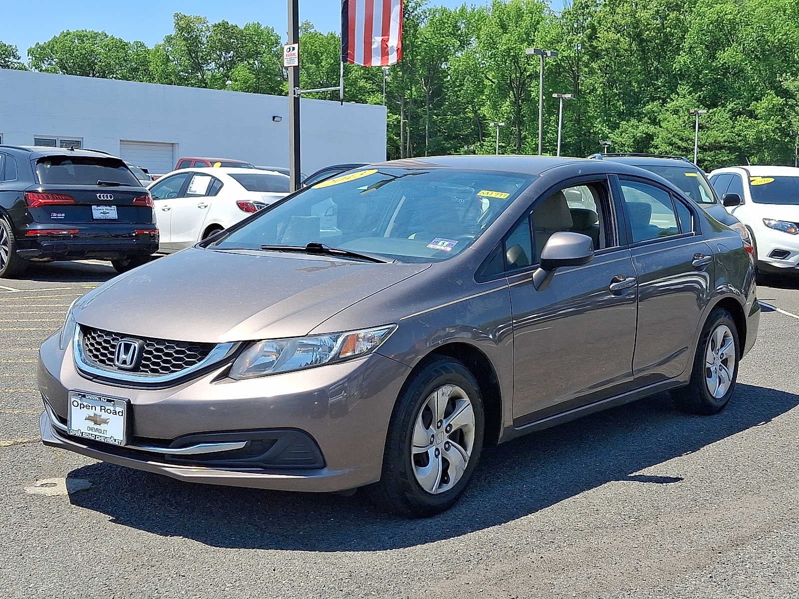 2013 Honda Civic 4dr Auto LX