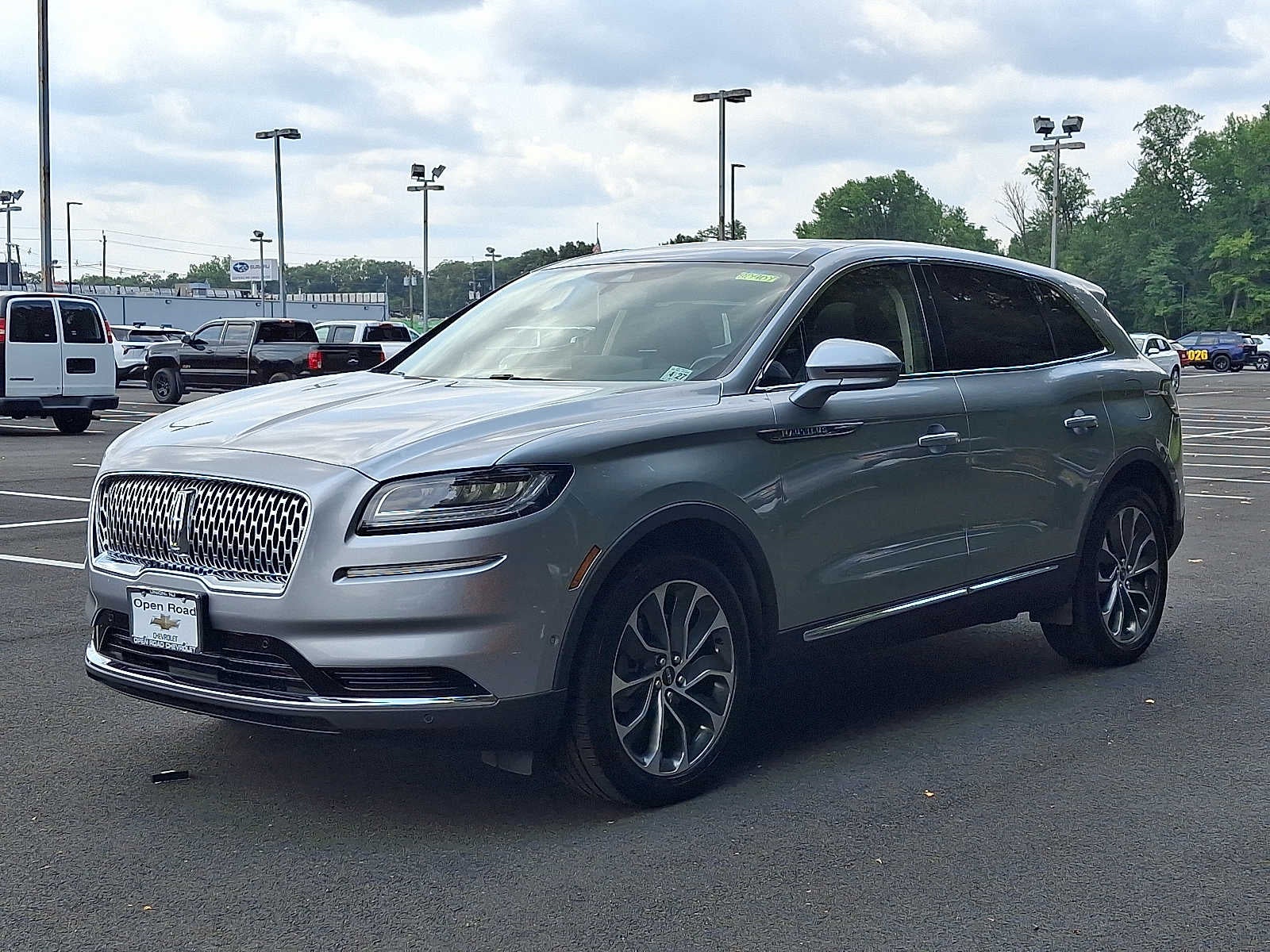 2022 Lincoln Nautilus Reserve AWD