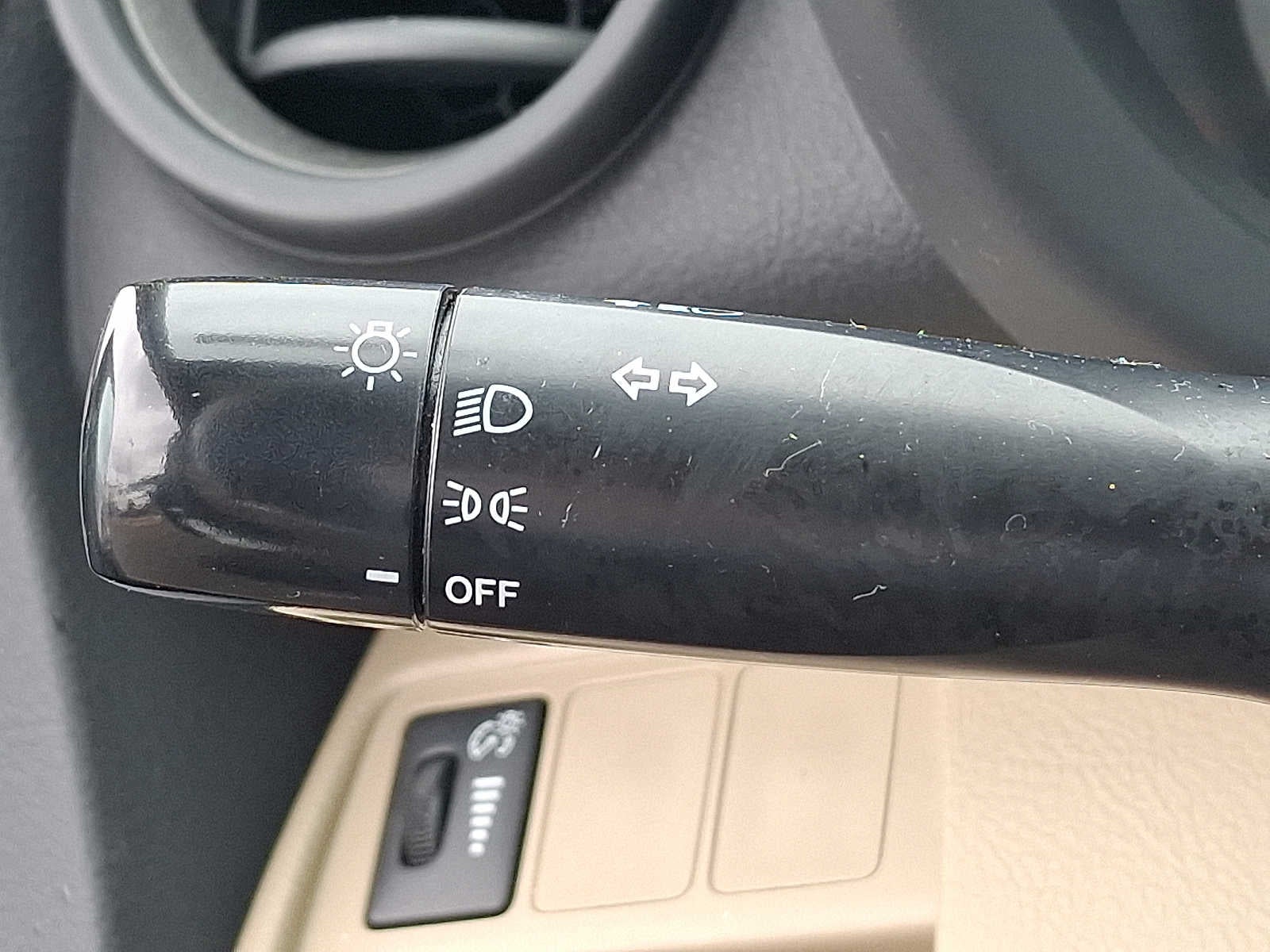 2012 Toyota RAV4 4WD 4dr I4