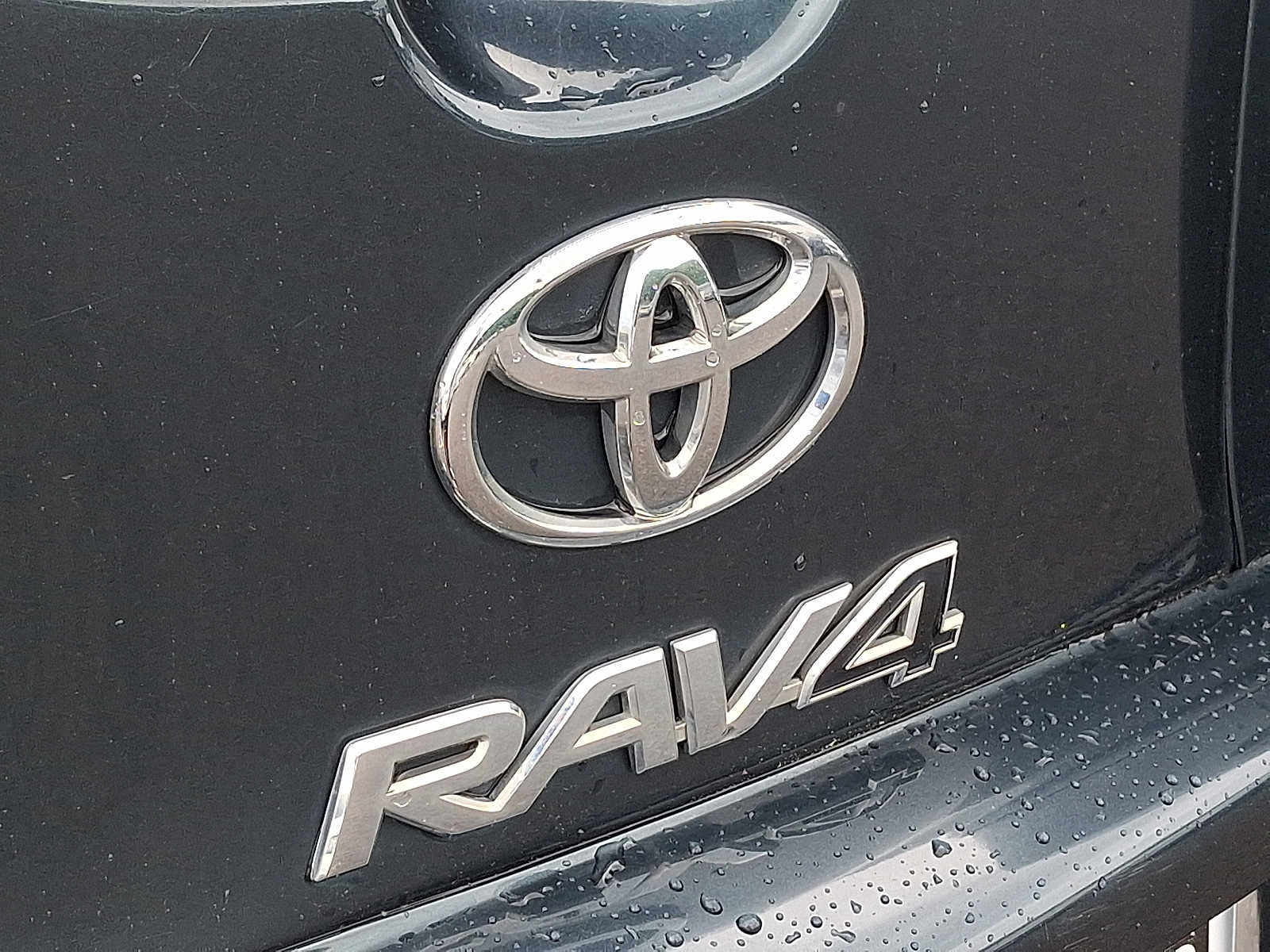 2012 Toyota RAV4 4WD 4dr I4