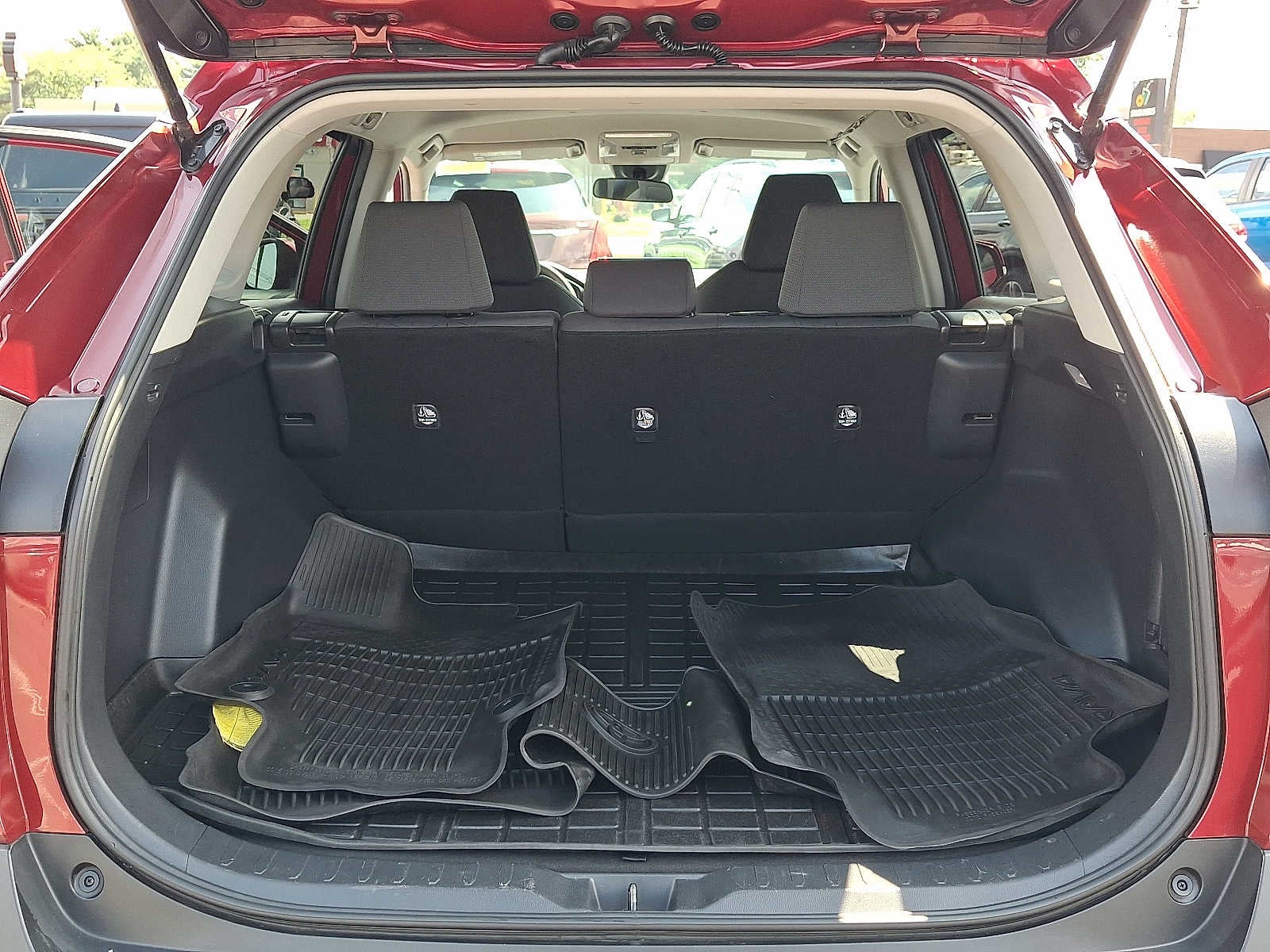 2021 Toyota RAV4 XLE AWD