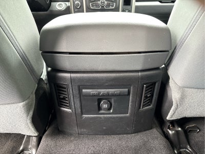 2017 RAM 2500 Big Horn 4x4 Crew Cab 64 Box