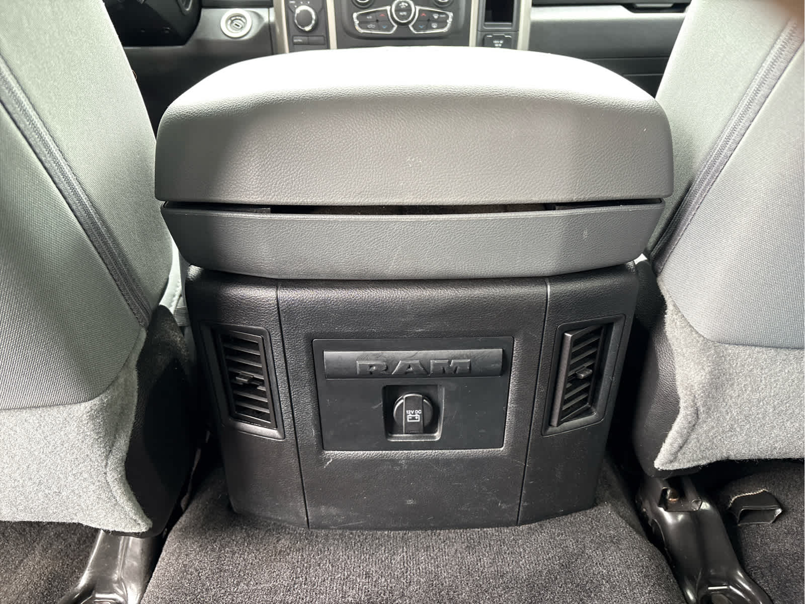 2017 RAM 2500 Big Horn 4x4 Crew Cab 64 Box