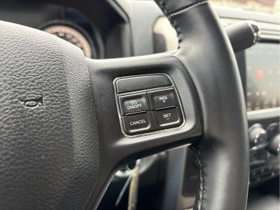 2017 RAM 2500 Big Horn 4x4 Crew Cab 64 Box