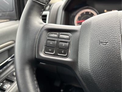 2017 RAM 2500 Big Horn 4x4 Crew Cab 64 Box