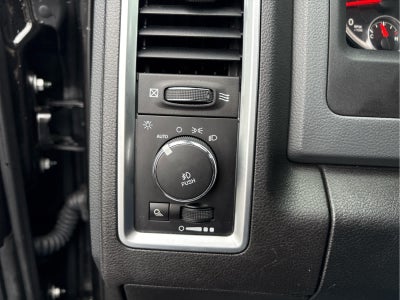 2017 RAM 2500 Big Horn 4x4 Crew Cab 64 Box