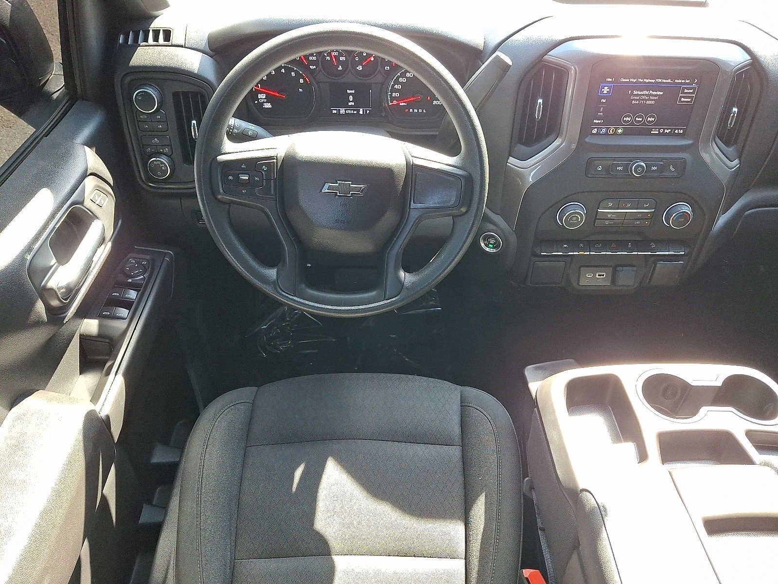 2022 Chevrolet Silverado 1500 4WD Crew Cab 147 Custom Trail Boss