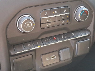 2022 Chevrolet Silverado 1500 4WD Crew Cab 147 Custom Trail Boss