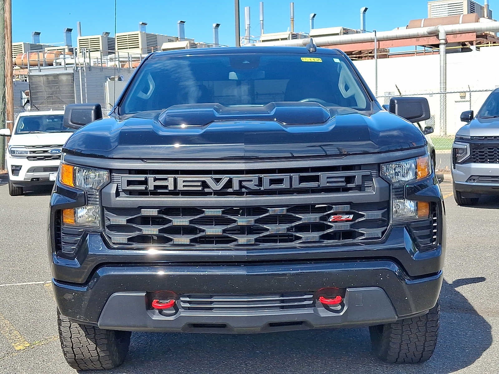 2022 Chevrolet Silverado 1500 4WD Crew Cab 147 Custom Trail Boss