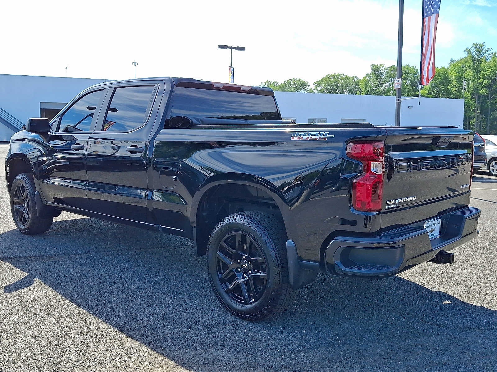 2022 Chevrolet Silverado 1500 4WD Crew Cab 147 Custom Trail Boss