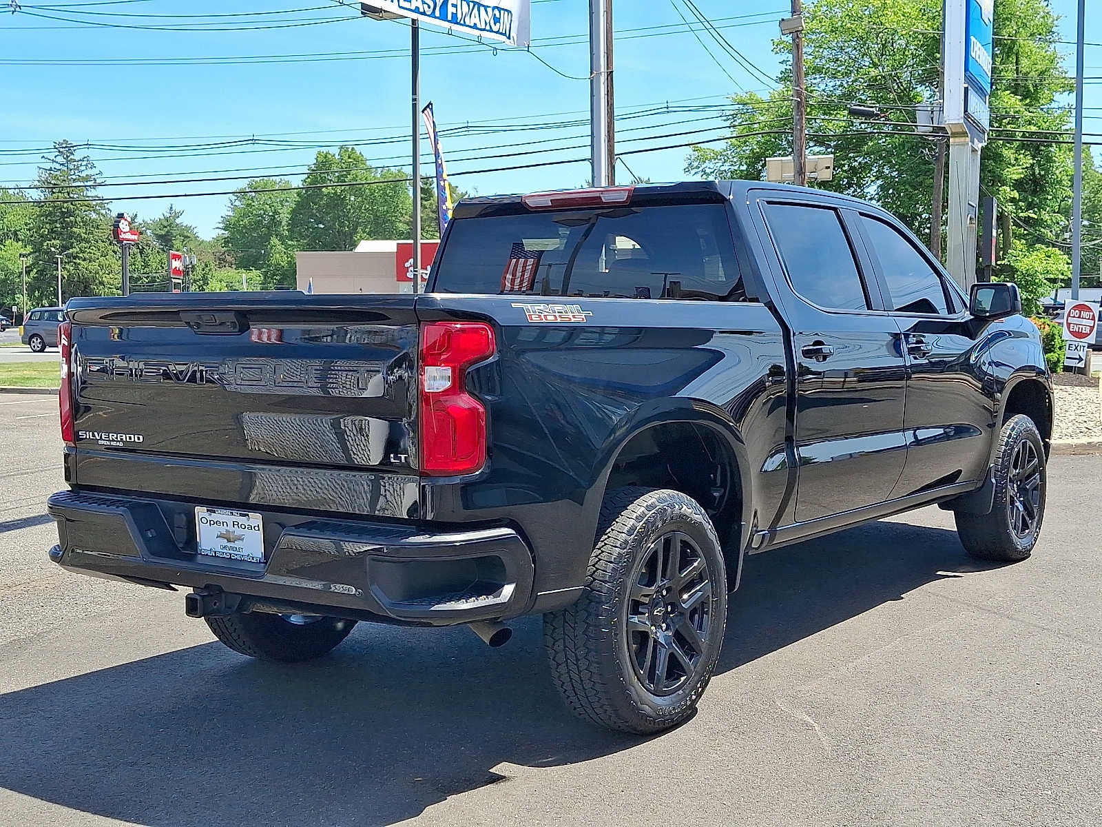 2022 Chevrolet Silverado 1500 4WD Crew Cab 147 LT Trail Boss