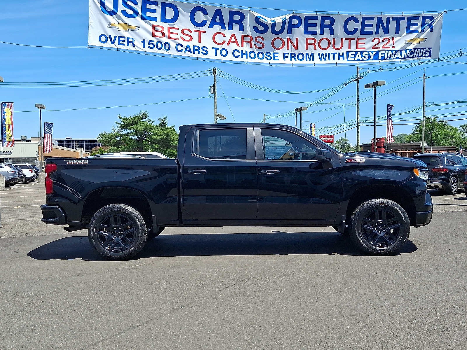 2022 Chevrolet Silverado 1500 4WD Crew Cab 147 LT Trail Boss