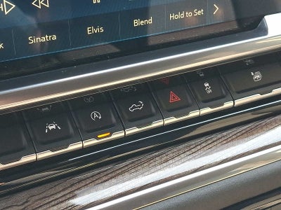 2023 Chevrolet Silverado 1500 4WD Crew Cab 147 LT w/2FL