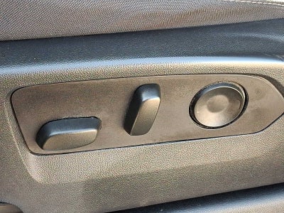 2023 Chevrolet Silverado 1500 4WD Crew Cab 147 LT w/2FL