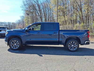 2023 Chevrolet Silverado 1500 4WD Crew Cab 147 LT w/2FL
