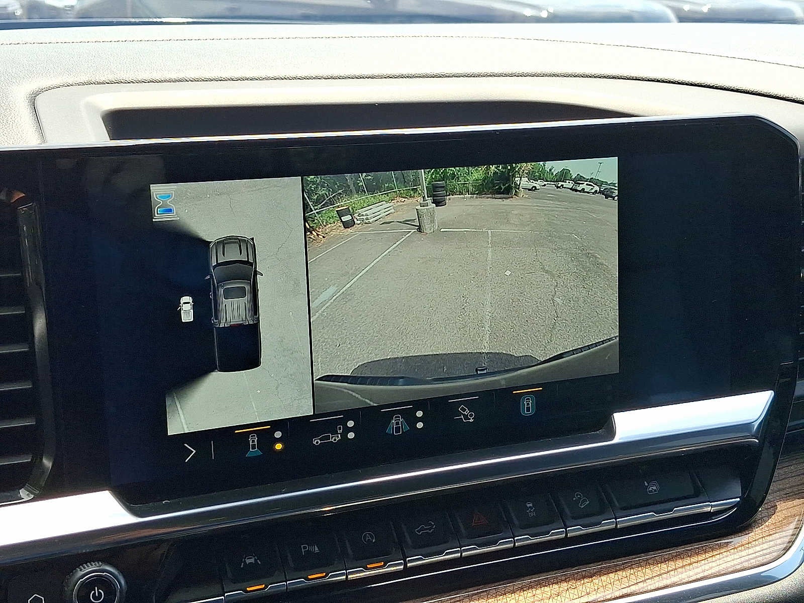 2023 Chevrolet Silverado 1500 4WD Crew Cab 157 RST
