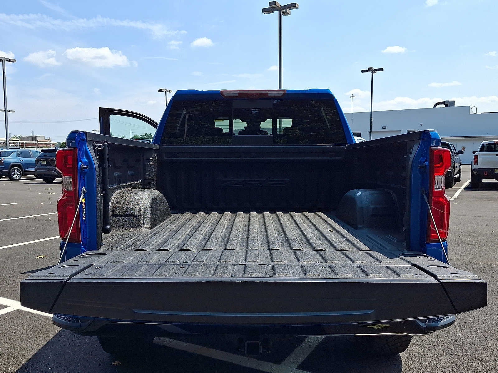 2023 Chevrolet Silverado 1500 4WD Crew Cab 147 ZR2