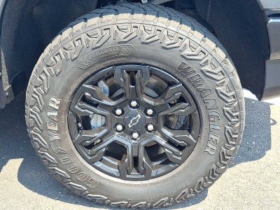 2023 Chevrolet Silverado 1500 4WD Crew Cab 147 ZR2