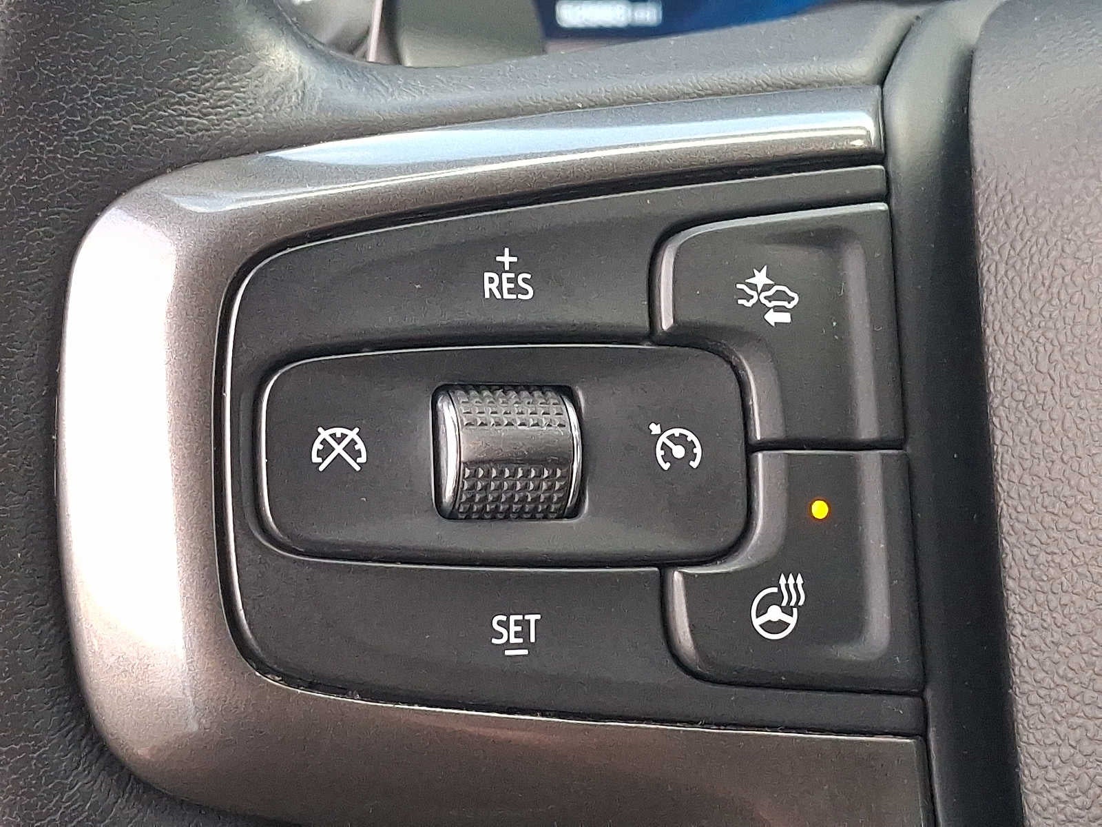 2022 Chevrolet Silverado 1500 4WD Crew Cab 147 ZR2