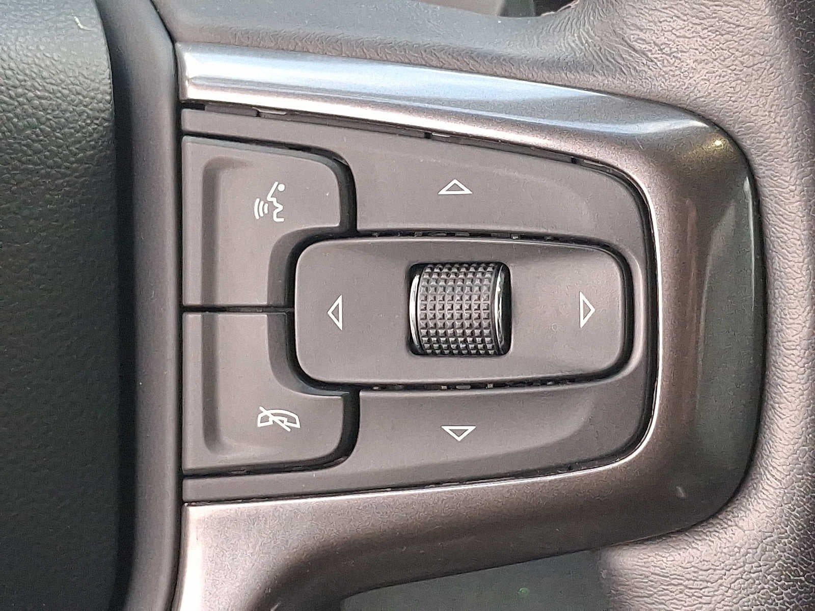 2022 Chevrolet Silverado 1500 4WD Crew Cab 147 ZR2