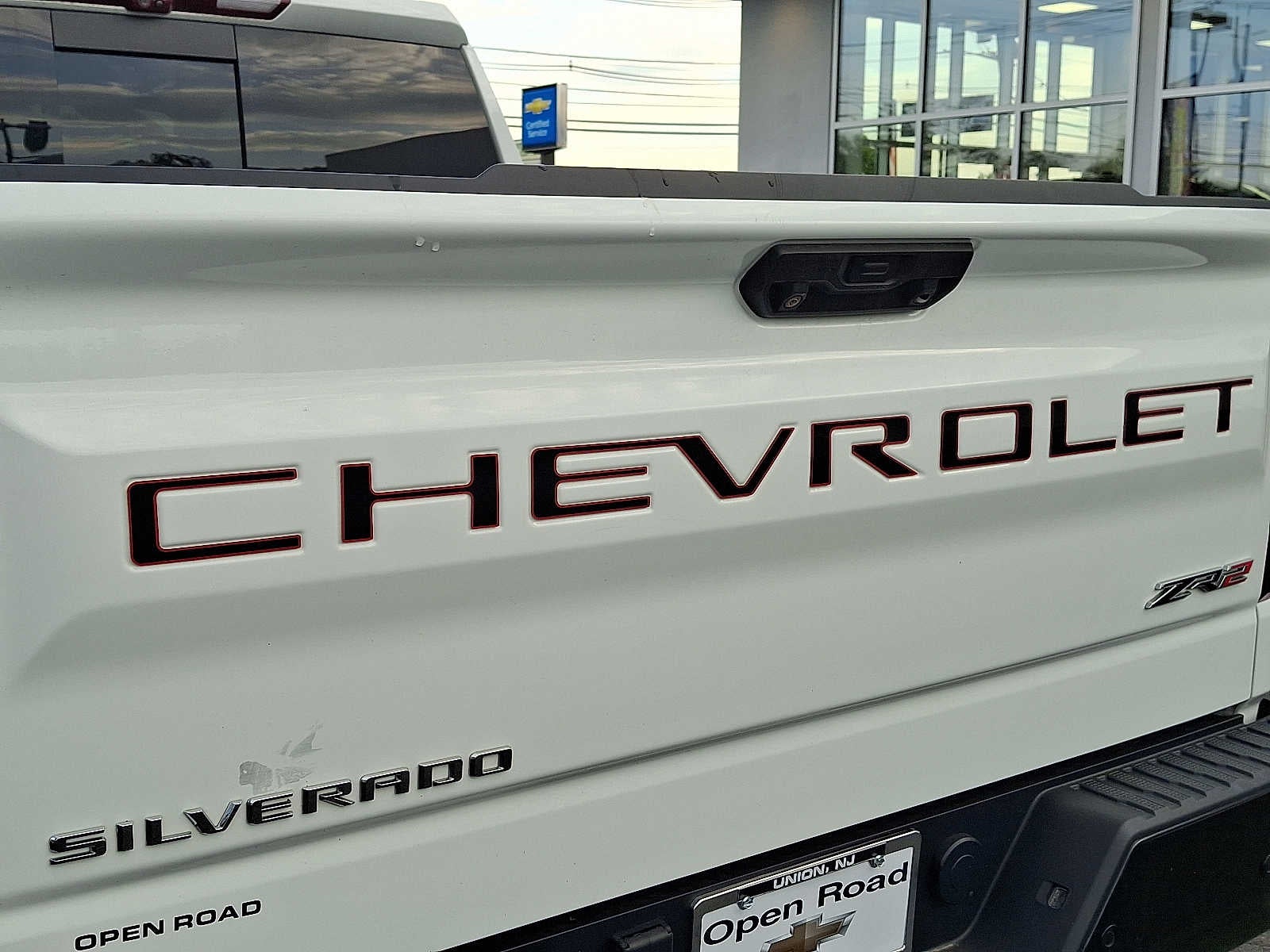 2022 Chevrolet Silverado 1500 4WD Crew Cab 147 ZR2