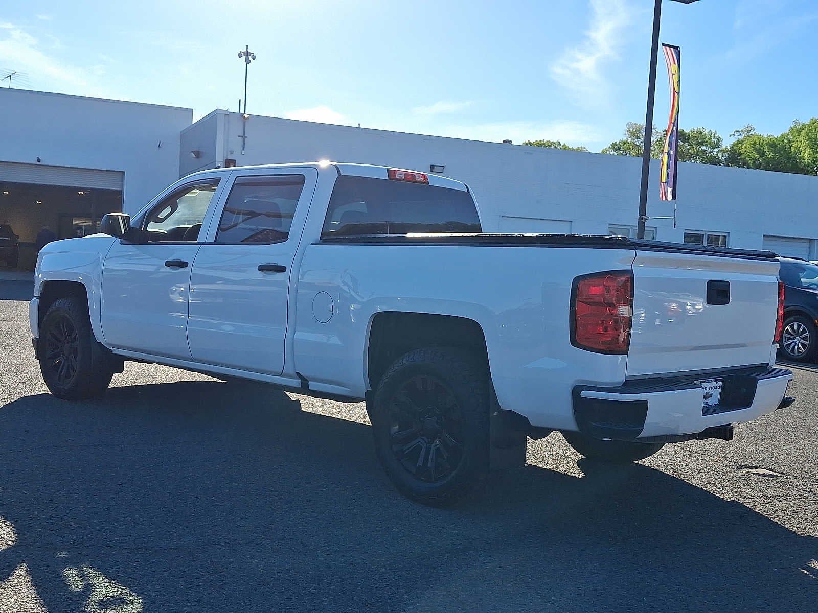 2018 Chevrolet Silverado 1500 4WD Crew Cab 153.0 Custom
