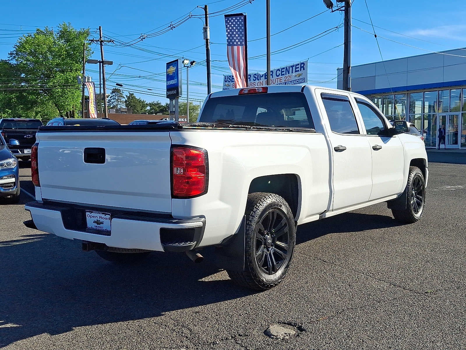 2018 Chevrolet Silverado 1500 4WD Crew Cab 153.0 Custom