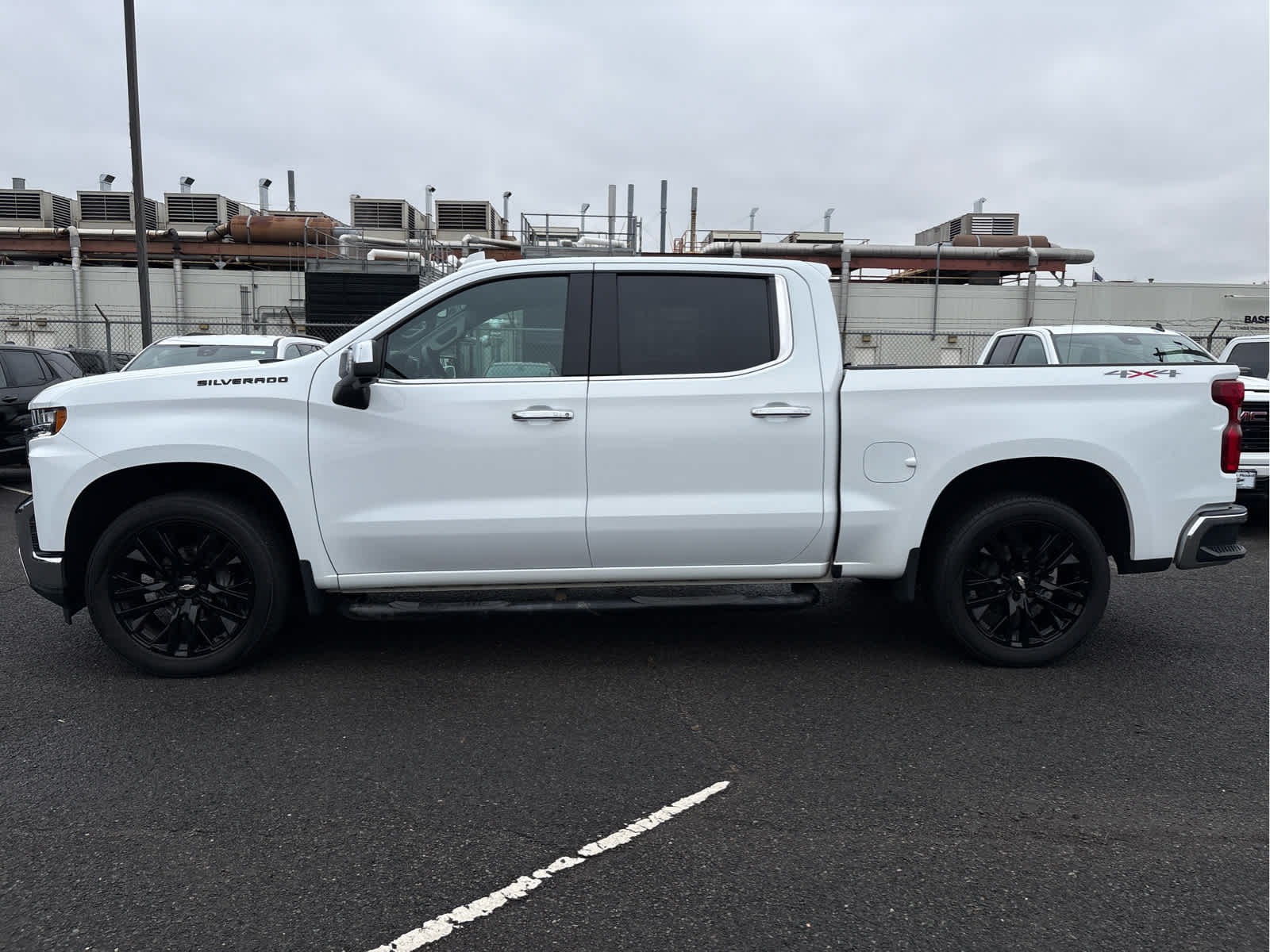2022 Chevrolet Silverado 1500 LTD 4WD Crew Cab 147 LTZ